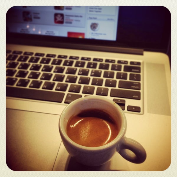รูปภาพถ่ายที่ CHAN&#39;S Espresso Bar โดย Soobhin A. เมื่อ 2/1/2013