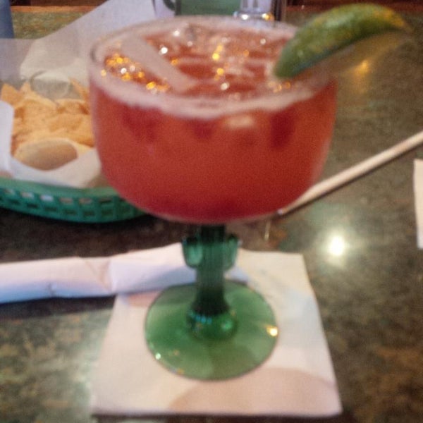 Das Foto wurde bei La Margarita Restaurante von Arlene M. am 8/28/2014 aufgenommen