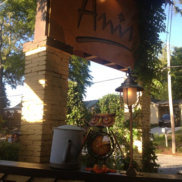 5/12/2013にHannah L.がAnis Cafe &amp; Bistroで撮った写真