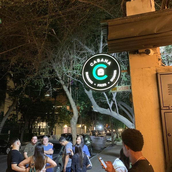 7/1/2019 tarihinde Gustavo M.ziyaretçi tarafından Cabana Burger'de çekilen fotoğraf