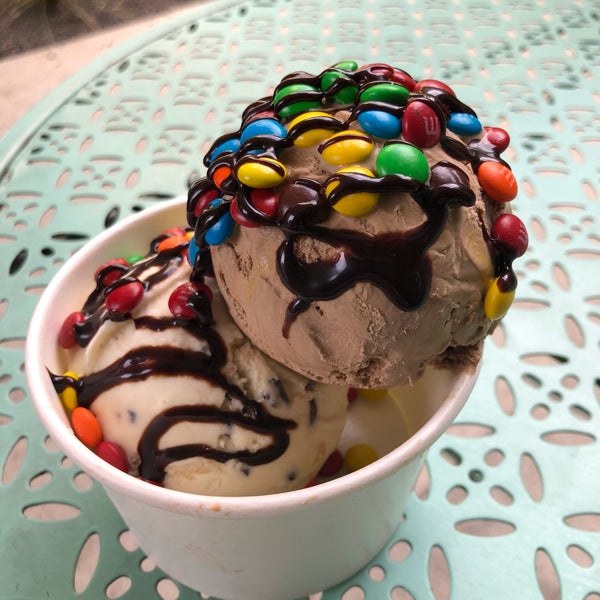 Foto diambil di Milkbomb Ice Cream oleh Andrew P. pada 5/20/2018
