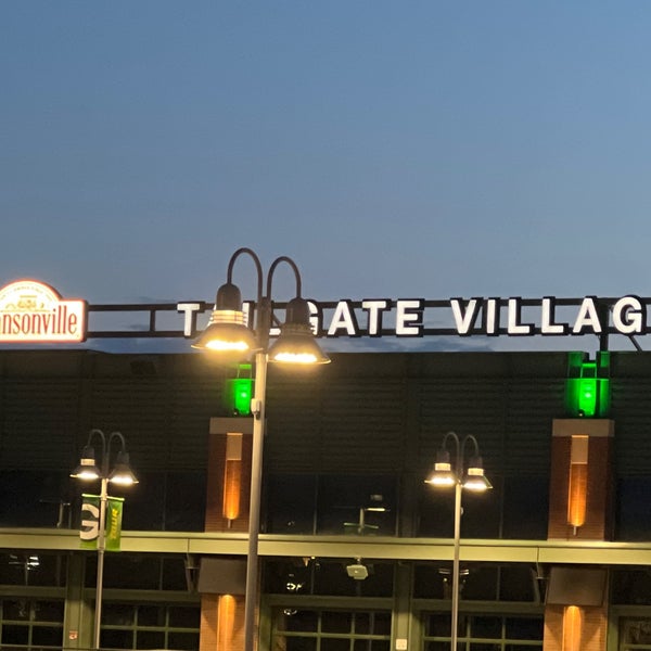 Johnsonville Tailgate Village Lambeau Field 7 tips