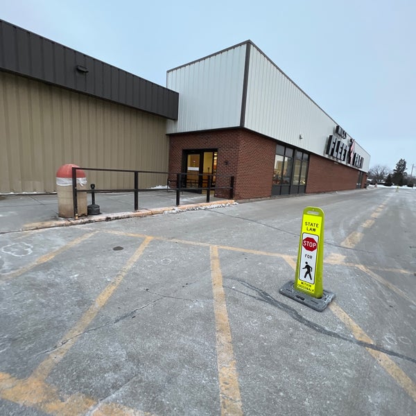 Fleet Farm Green Bay'da Büyük Mağaza