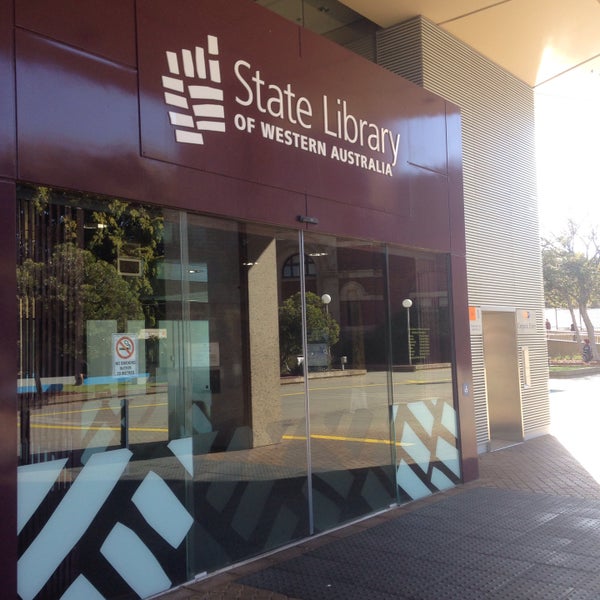 Foto tirada no(a) State Library of Western Australia por Danilo G. em 9/21/2016