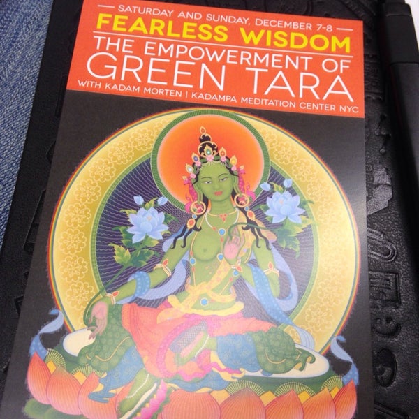 รูปภาพถ่ายที่ Kadampa Meditation Center New York City โดย Trudy G. เมื่อ 12/7/2013