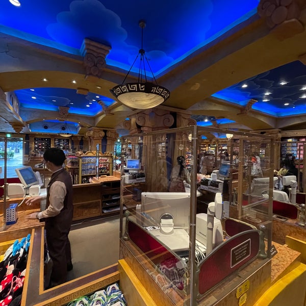ヴェネツィアン カーニバル マーケット Arts Crafts Store In 浦安市