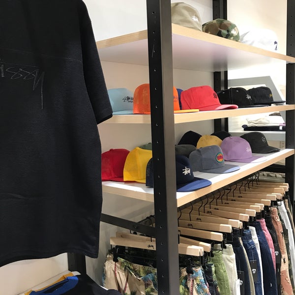 Photos At Stussy Osaka Umeda 梅田 大阪市 大阪府