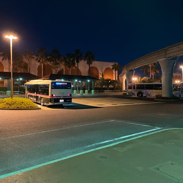 Fotos Em 東京ディズニーシー バス乗り場 Terminal De Onibus
