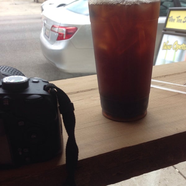 8/3/2014にLaLaLaurenがBee &amp; Teaで撮った写真