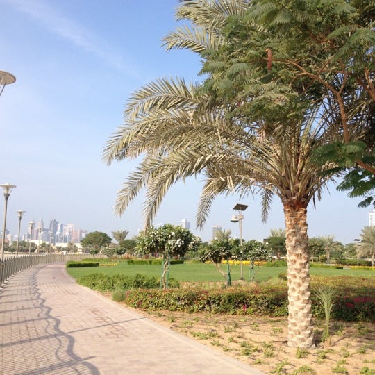 Парке zabeel. Эль барша в дубае. Barsha pond park. Парк аль-барша. Парк аль-барша.