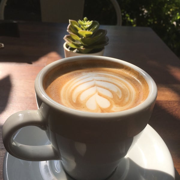 4/6/2019にAysegul Y.がKlar Coffee Co.で撮った写真