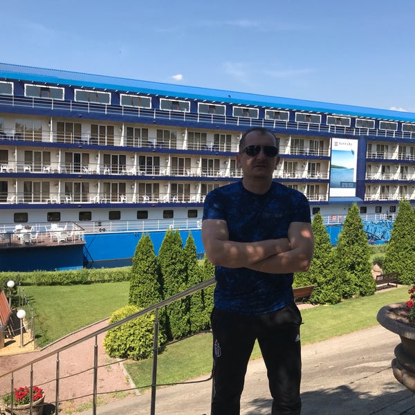 Foto scattata a Арт-готель «Баккара» / Bakkara Art Hotel da Mehmet Ç. il 6/21/2019