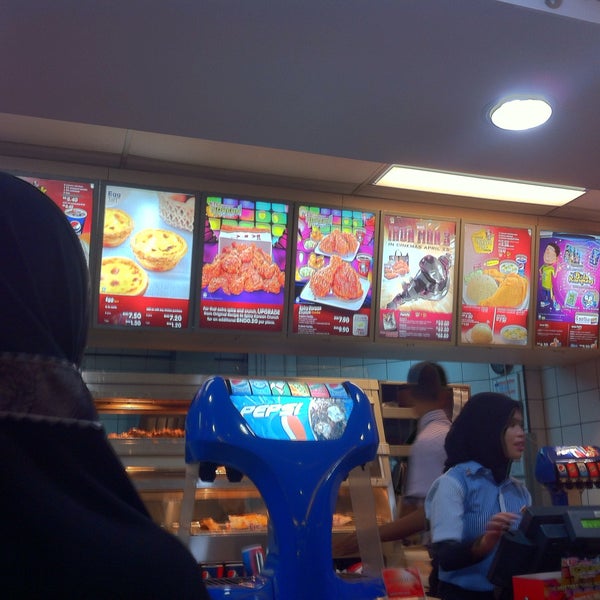 KFC Kiulap, Brunei Muara