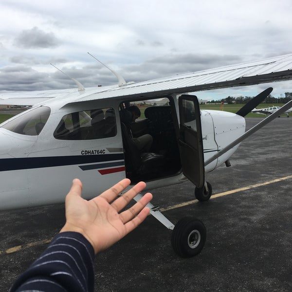 Pocono Mountains Municipal Airport (KMPO) Airport in Mount Pocono