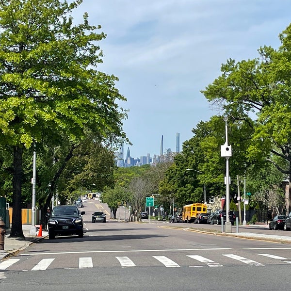 East Elmhurst, NY 9 tips