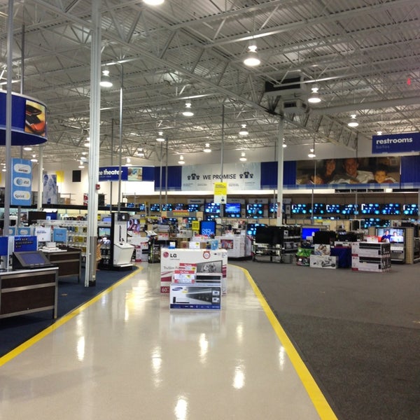 Best Buy (Now Closed) Electronics Store