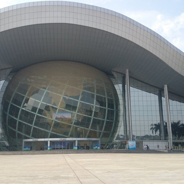 Guangdong science center. Стадион тоттенхэм хотспур лондон. стадион тоттенхэм хотспур стэдиум. музей науки и техники в шанхае. shanghai science and technology museum музеи шанхая.