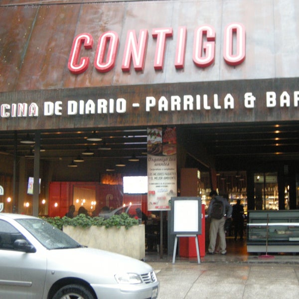 6/25/2015にContigo Parrilla &amp; BarがContigo Parrilla &amp; Barで撮った写真