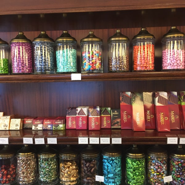 Photos at Mabel Çikolata Kemankeş Karamustafapaşa 11 tips