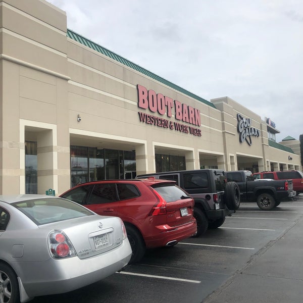 boot barn richmond ave