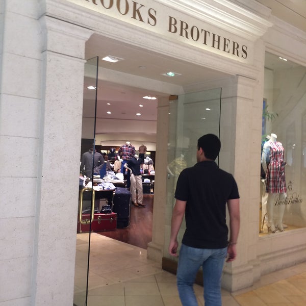 Brooks Brothers Galleria Mall on Sale