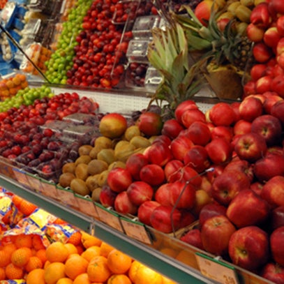 รูปภาพถ่ายที่ Kkolias Supermarket โดย Kkolias Supermarket (Υπεραγορά Κκολιάς) เมื่อ 5/15/2015