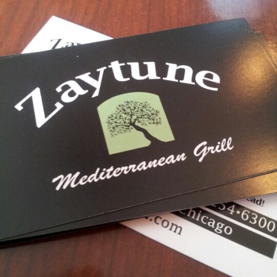 รูปภาพถ่ายที่ Zaytune Mediterranean Grill โดย Mirko P. เมื่อ 10/14/2012