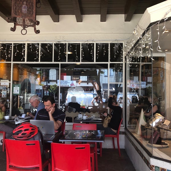 7/8/2019にBarnabeeがCoupa Caféで撮った写真