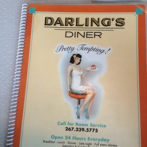 Снимок сделан в Darling&#39;s Diner пользователем Deez K. 6/1/2013
