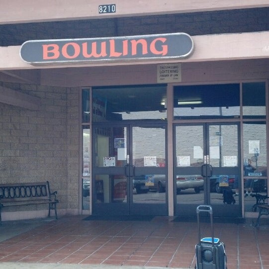 Mira lanes. Mira lanes. Арена боулинг. Mira lanes. Скай боулинг.