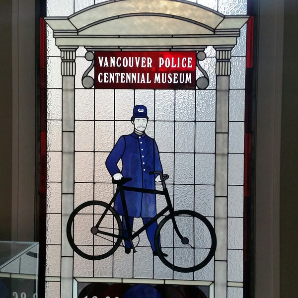 7/13/2017 tarihinde Eduardo K.ziyaretçi tarafından Vancouver Police Museum'de çekilen fotoğraf