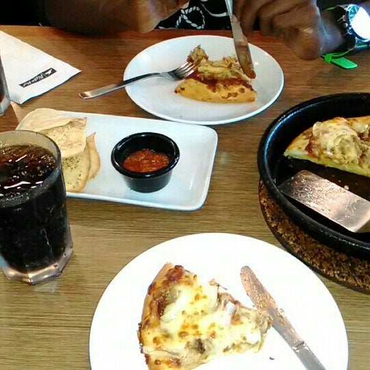 Pizza Hut Kampar Pizza Place