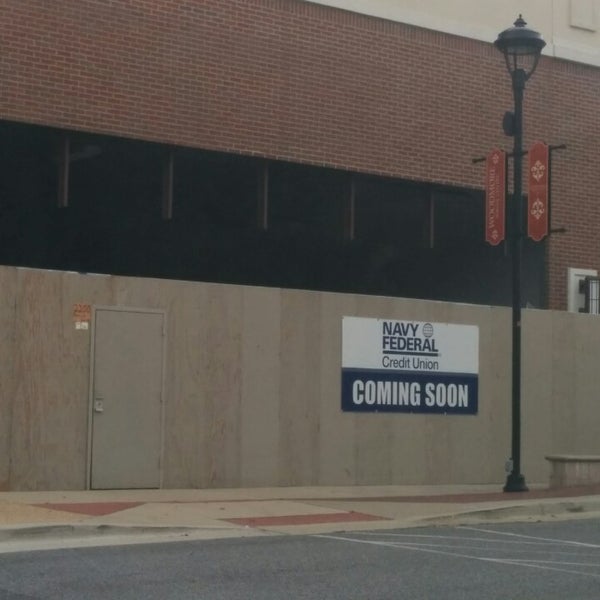 Photos at Woodmore Towne Centre at Glenarden 2250 Petrie Ln