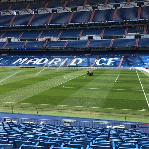 Foto scattata a Real Café Bernabéu da Baha A. il 9/3/2017