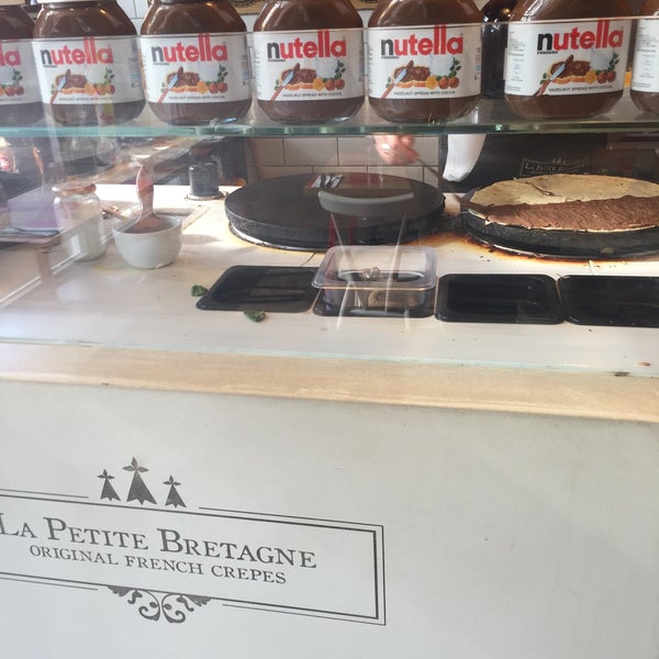 Gluten free crepes, the Nutella crepe is delicious, yum!