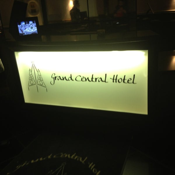 Снимок сделан в Grand Central Hotel пользователем U-krid K. 4/2/2013