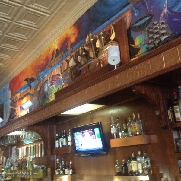 รูปภาพถ่ายที่ Main Street Brewery and Restaurant โดย Bar Exchange เมื่อ 7/11/2016