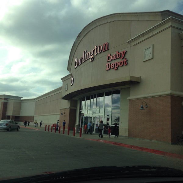 Un buen plan para una sesión shopping en Nueva York: las tiendas Burlington  Coat Factory