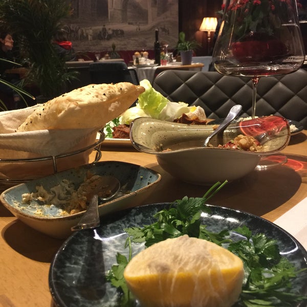 12/5/2021 tarihinde T T P.ziyaretçi tarafından Chef Erdal Adana Kebap Göktürk'de çekilen fotoğraf