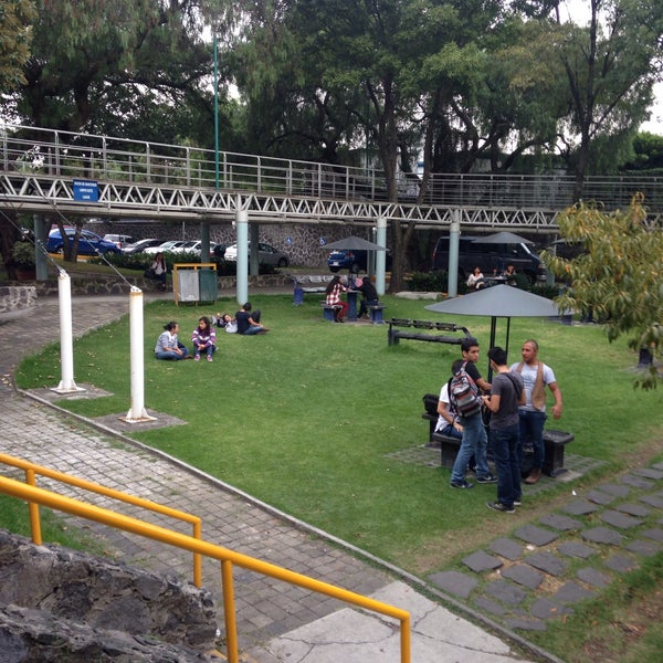 Photo prise au Facultad de Psicología, UNAM par Eduardo M. le10/27/2015