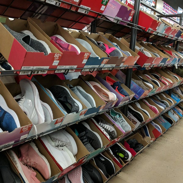 SKECHERS Factory Outlet - Shoe Store in 