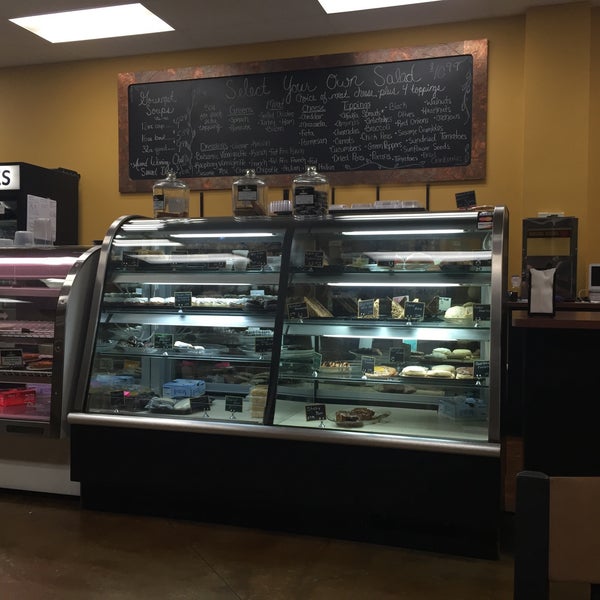 Cheesecake Heaven Cafe & Bakery Wisconsin Dells, WI