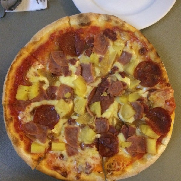 6/27/2018에 Adele D.님이 Little Italy (Pasta &amp; Pizza Corner)에서 찍은 사진