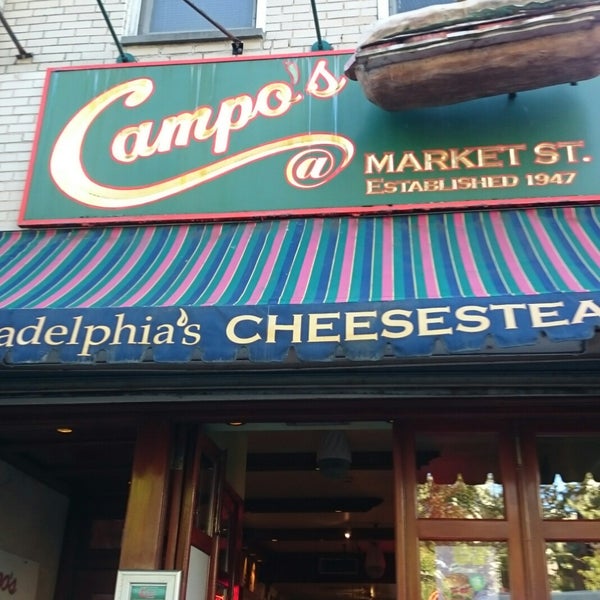 Foto tirada no(a) Campo&#39;s Philly Cheesesteaks por Rob W. em 10/11/2019