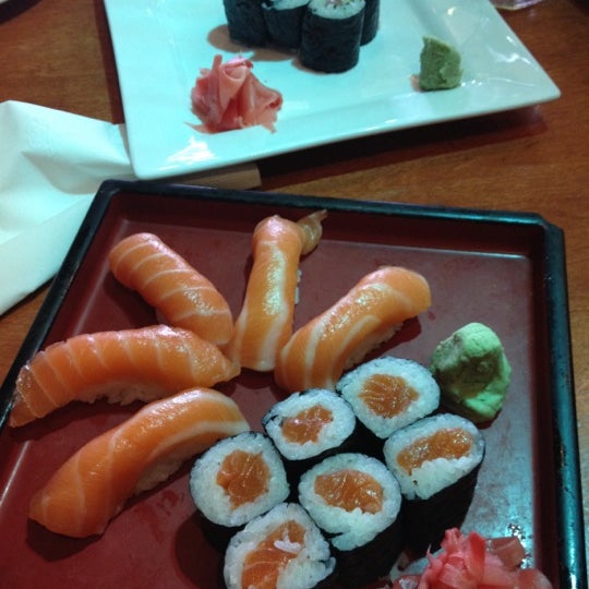2/17/2013にOphelia T.がHK Tea &amp; Sushiで撮った写真