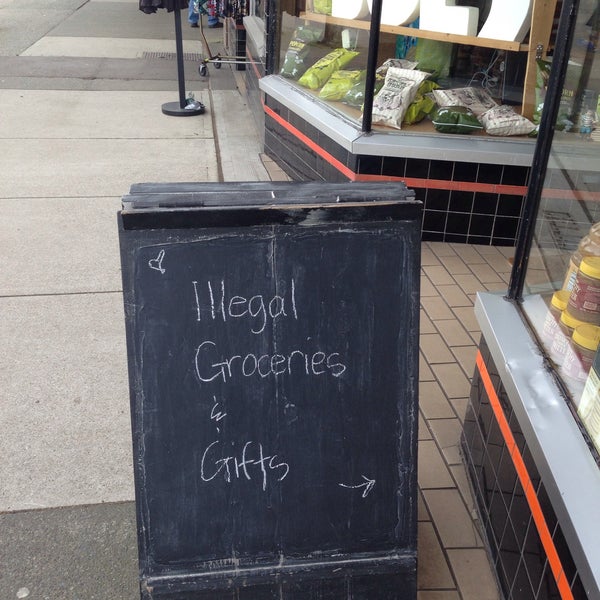 Pirate Joe's Kitsilano 3 tips from 130 visitors