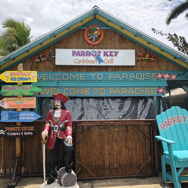 5/27/2018 tarihinde Cynthia C.ziyaretçi tarafından Parrot Key Caribbean Grill'de çekilen fotoğraf