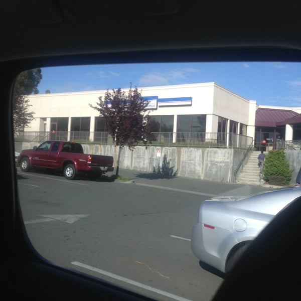 US Post Office East Vallejo 100 Admiral Callaghan Ln