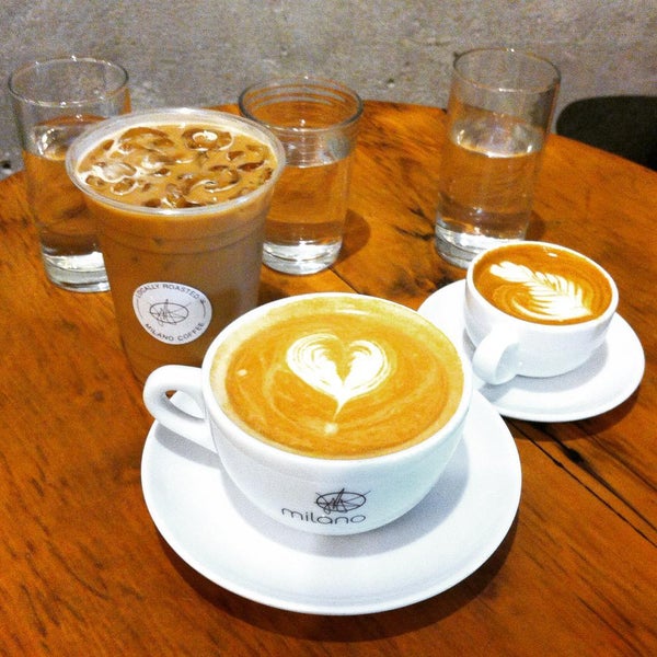 Foto diambil di Milano Coffee oleh Tim S. pada 8/17/2015