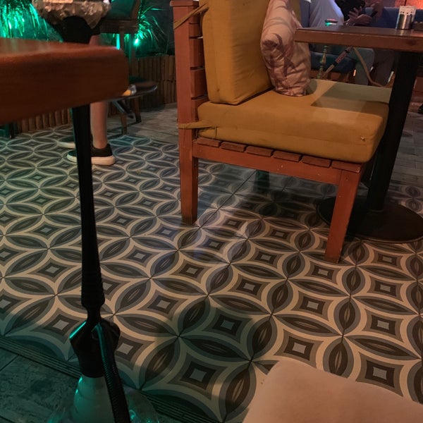 Foto diambil di Gaja Garden Cafe &amp; Hookah/Lounge oleh 𝓐𝓻𝓶𝓪𝓷 . pada 9/3/2019